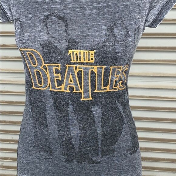 🛍️The Beatles t shirt size XS - Picture 4 of 6